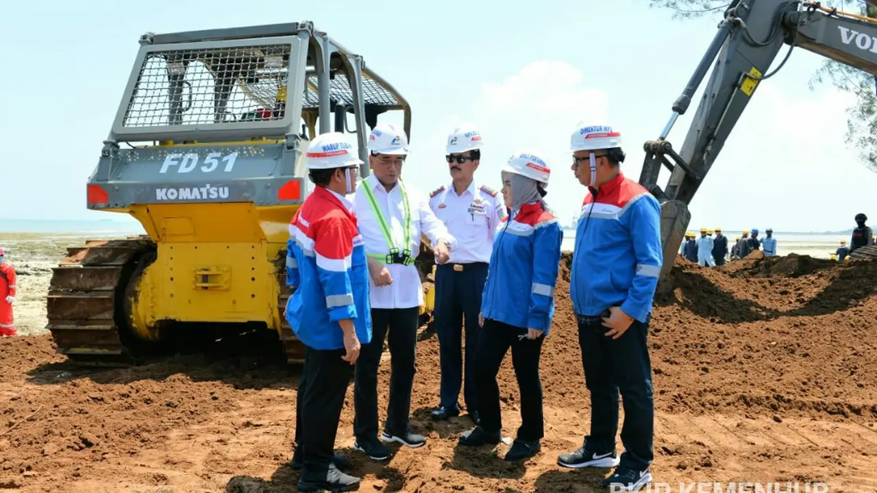 Proyek pembangunan kilang minyak PT Pertamina di Tuban. Dok Kemenhub