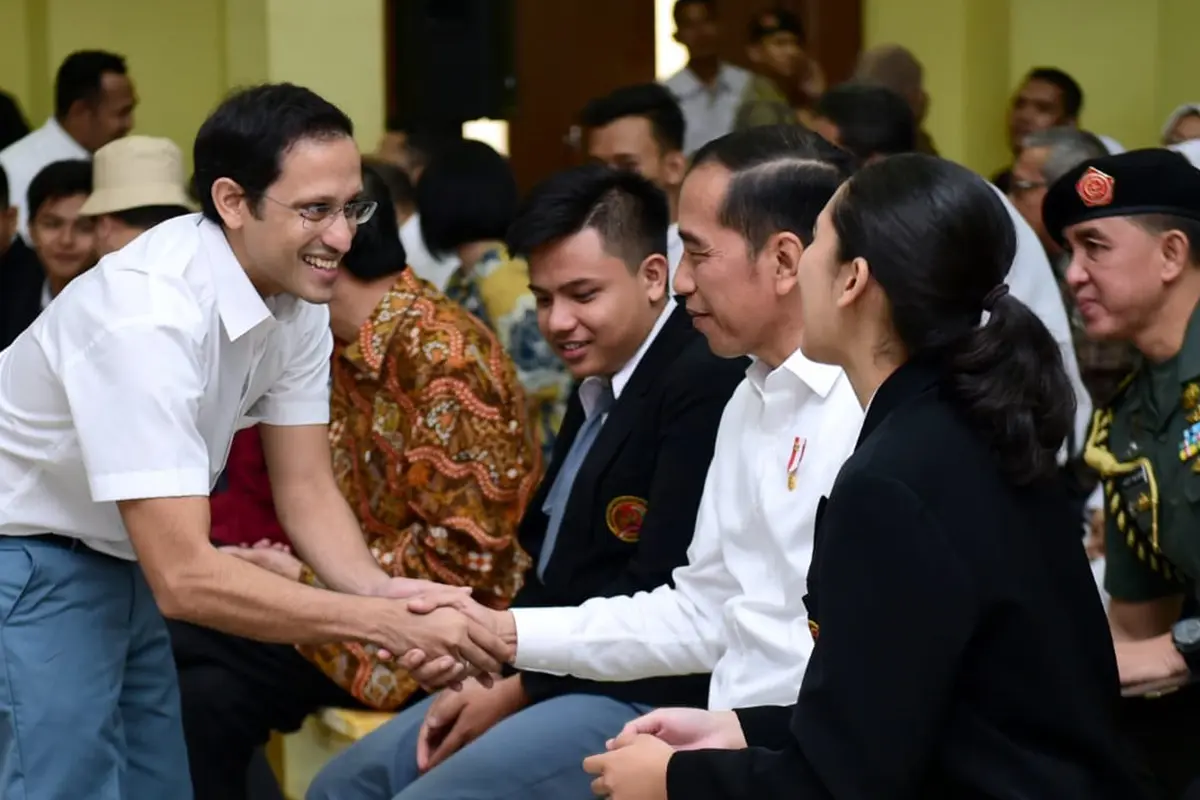 Erick Thohir, Wishnutama dan Nadiem Main Drama di Depan Jokowi