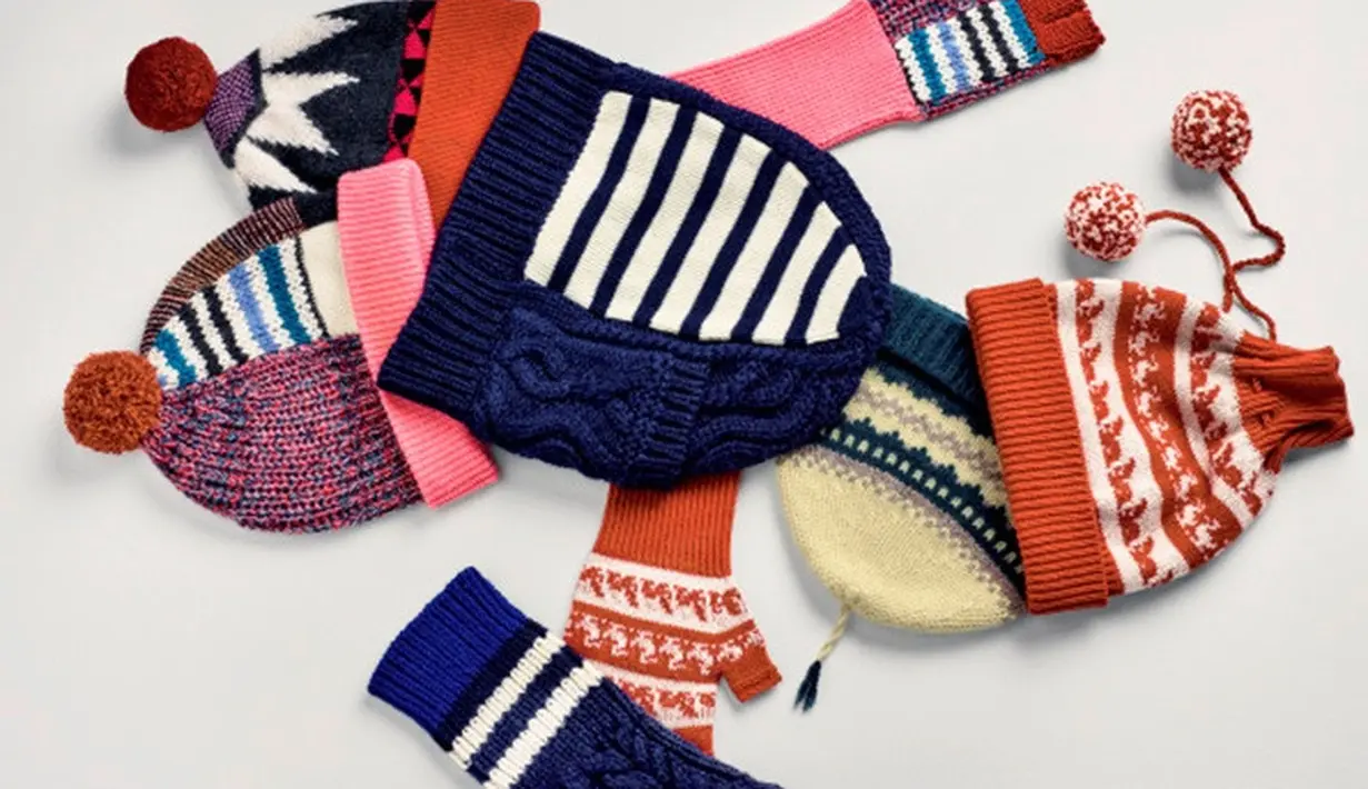 Memasuki musim dingin. Burberry juga menghadirkan koleksi rajut yang stylish.   (Liputan6.com/pool/Burberry)