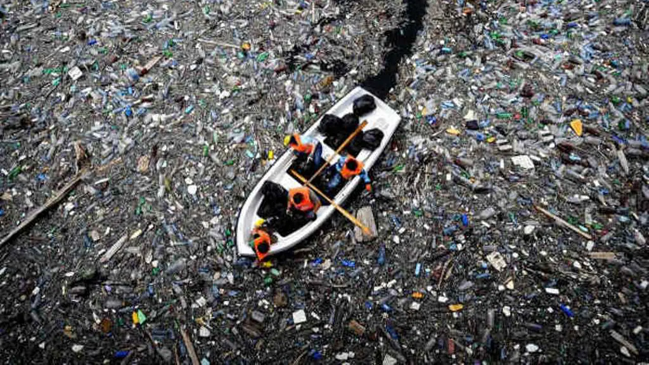 Penuhi Lautan, Ketahui Negeri Asal Sebagian Besar Sampah Plastik