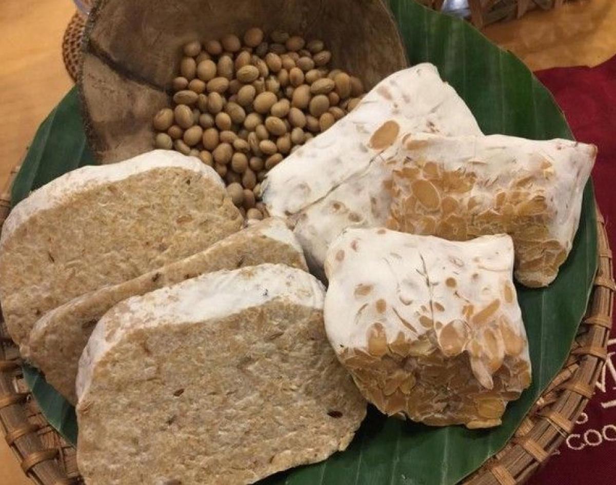 Tak Cuma Kedelai! 6 Kacang Ini Bisa Jadi Bahan Tempe Lezat dan Bergizi