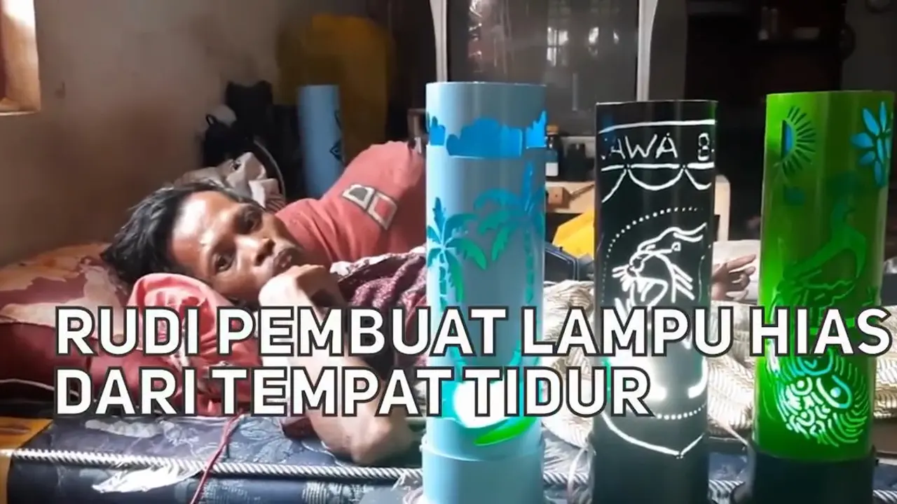 Perajin Lampu Hias