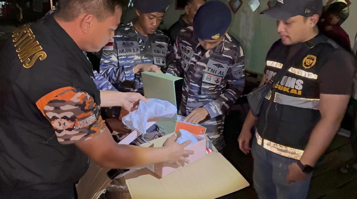 FOTO: NI AL dan Bea Cukai Amankan Barang Bermerek Ilegal di Perairan Nunukan