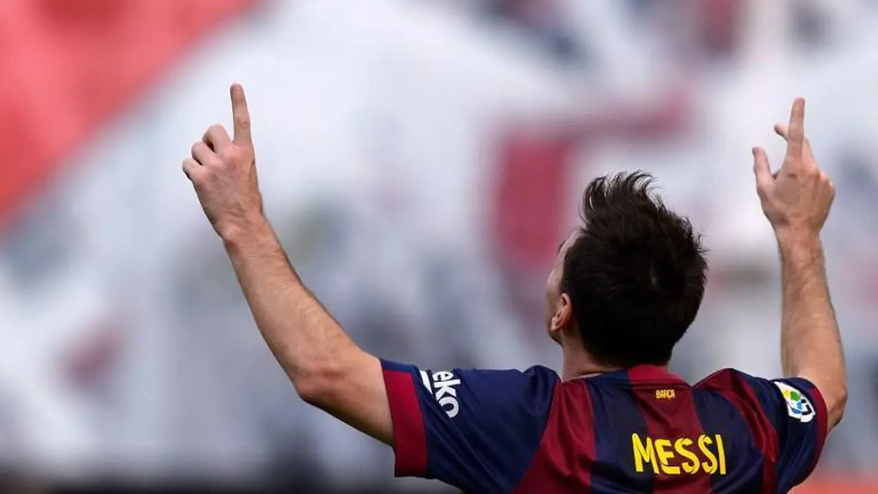 Lionel Messi Barcelona Gabriel Heinze