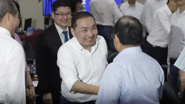 Walikota New Taipei City Hou You-yi, calon presiden dari partai oposisi Kuomintang (KMT) dalam pemiu Taiwan 2024. (AP/Chiang Ying-ying)