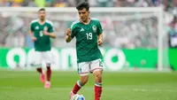 Gelandang Timnas Meksiko, Gilberto Mora, menyandang status sebagai pemain termuda di Piala Dunia 2026. Mora turut tampil ketika Meksiko menang 2-0 atas Afrika Selatan pada laga perana Grup A Piala Dunia tahun ini di Mexico City Stadium, Jumat (12/06/2026) dini hari WIB. (AP Photo/Natacha Pisarenko)