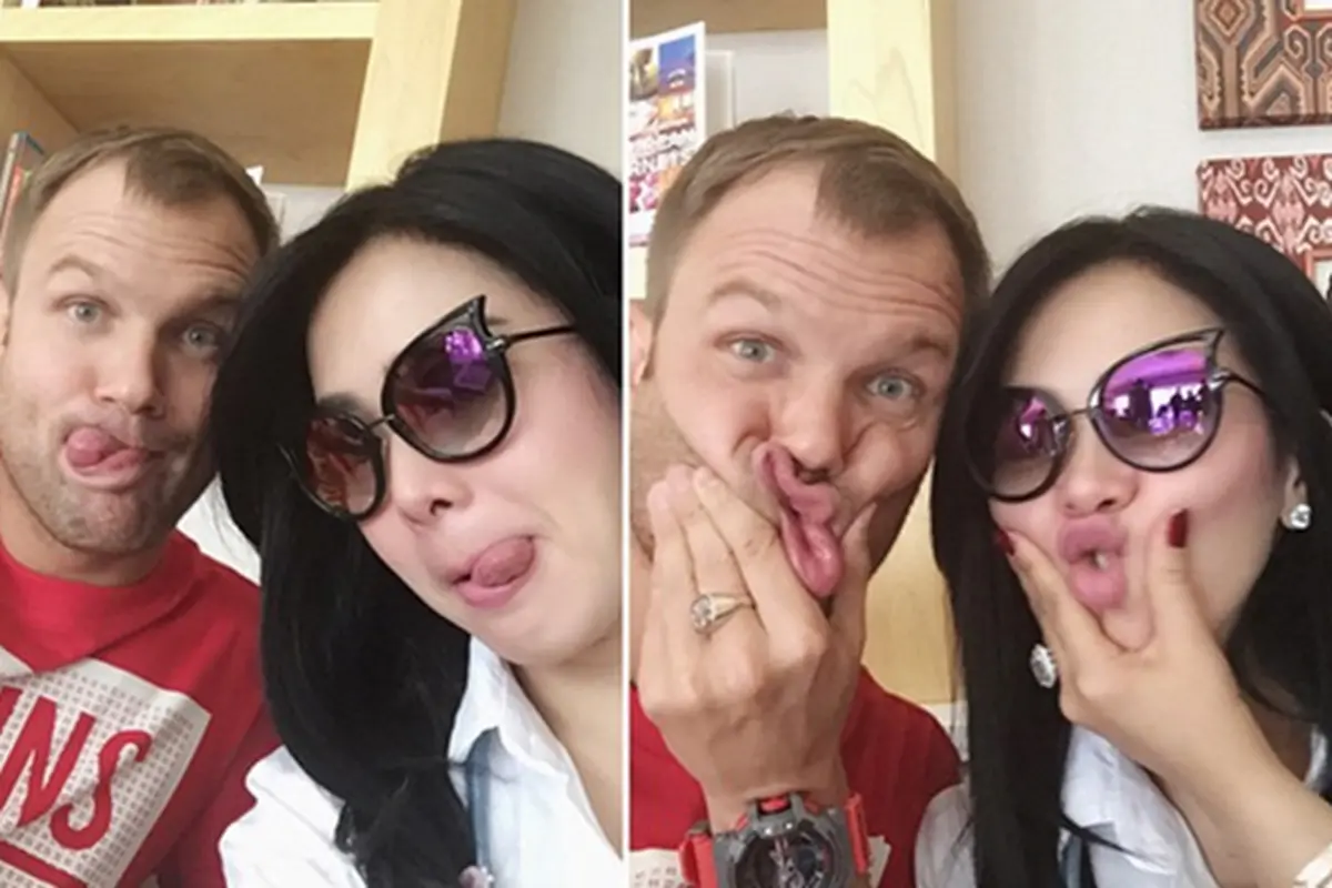 [Bintang] Syahrini dan Dash Berlin