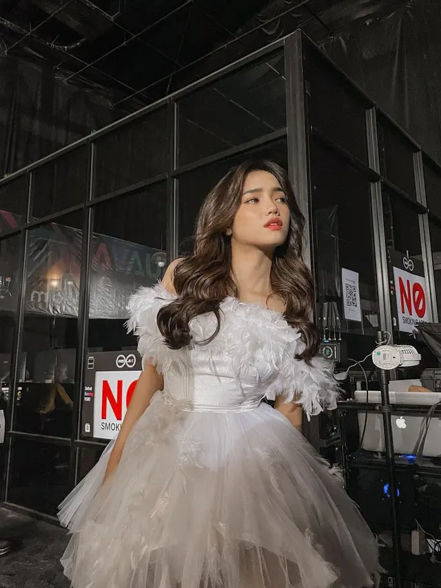 Potret Fuji dan Fadly Faisal di Balik Behind the Scene Video TikTok Replay 