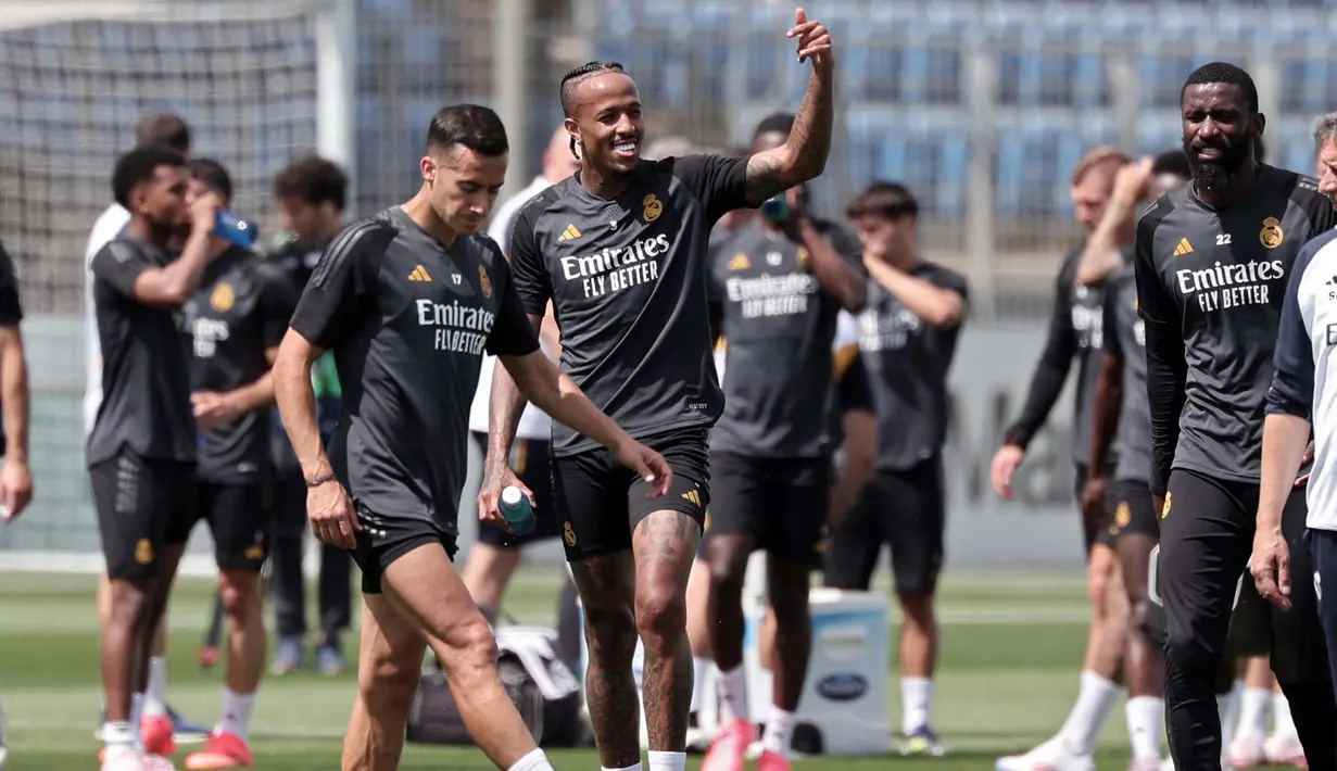 Los Galacticos hanya mencatat tiga kali kekalahan di final Liga Champions. (Thomas COEX/AFP)