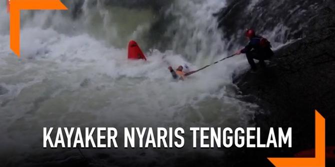 VIDEO: Detik-Detik Kayaker Hampir Tenggelam di Sungai