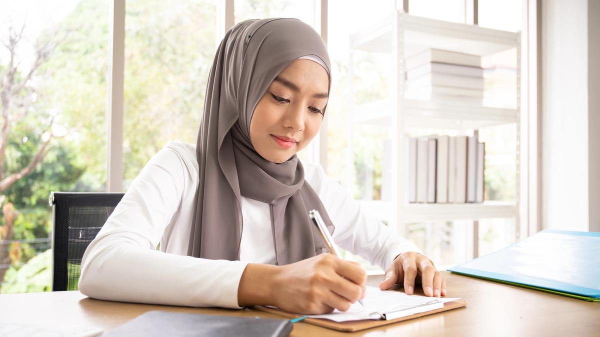 5 Tanda Orang yang Hatinya Makin Tenang di Bulan Ramadan