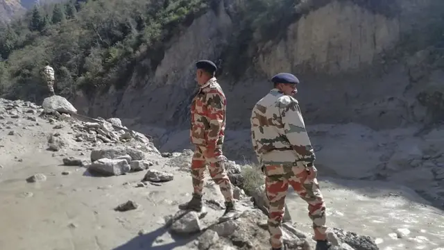 Gletser Himalaya Pecah, Ratusan Warga India Diduga Tewas