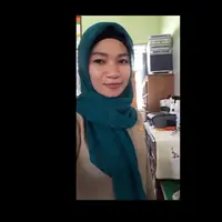 Punya teman yang hobi banget ngutang dan susah banget kalau diminta buat bayarnya? Sindir aja dengan lagu ini... (Foto: Screen Capture Facebook)
