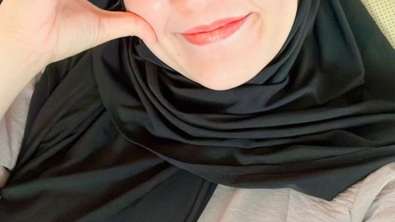 Anak dari seorang penyanyi jalanan <br>