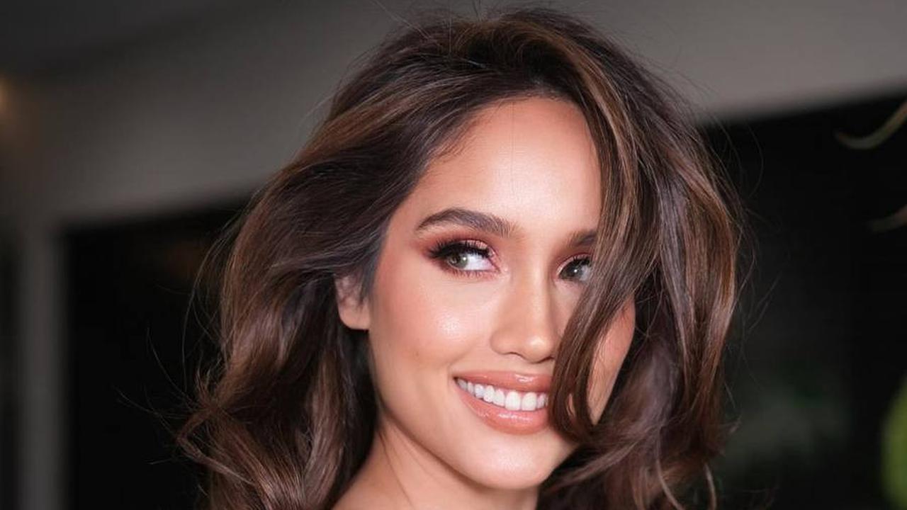 8 Potret Terbaru Cinta Laura Tampil Dengan Rambut Pendek Sebahu