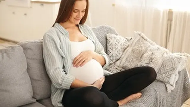 Menggunakan Aplikasi Siklus Menstruasi