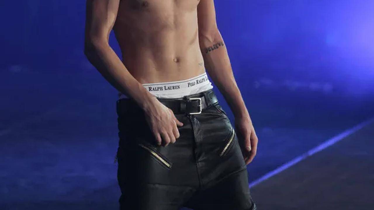 Justin Bieber bikin penonton wanita histeris @foto: Digital Spy