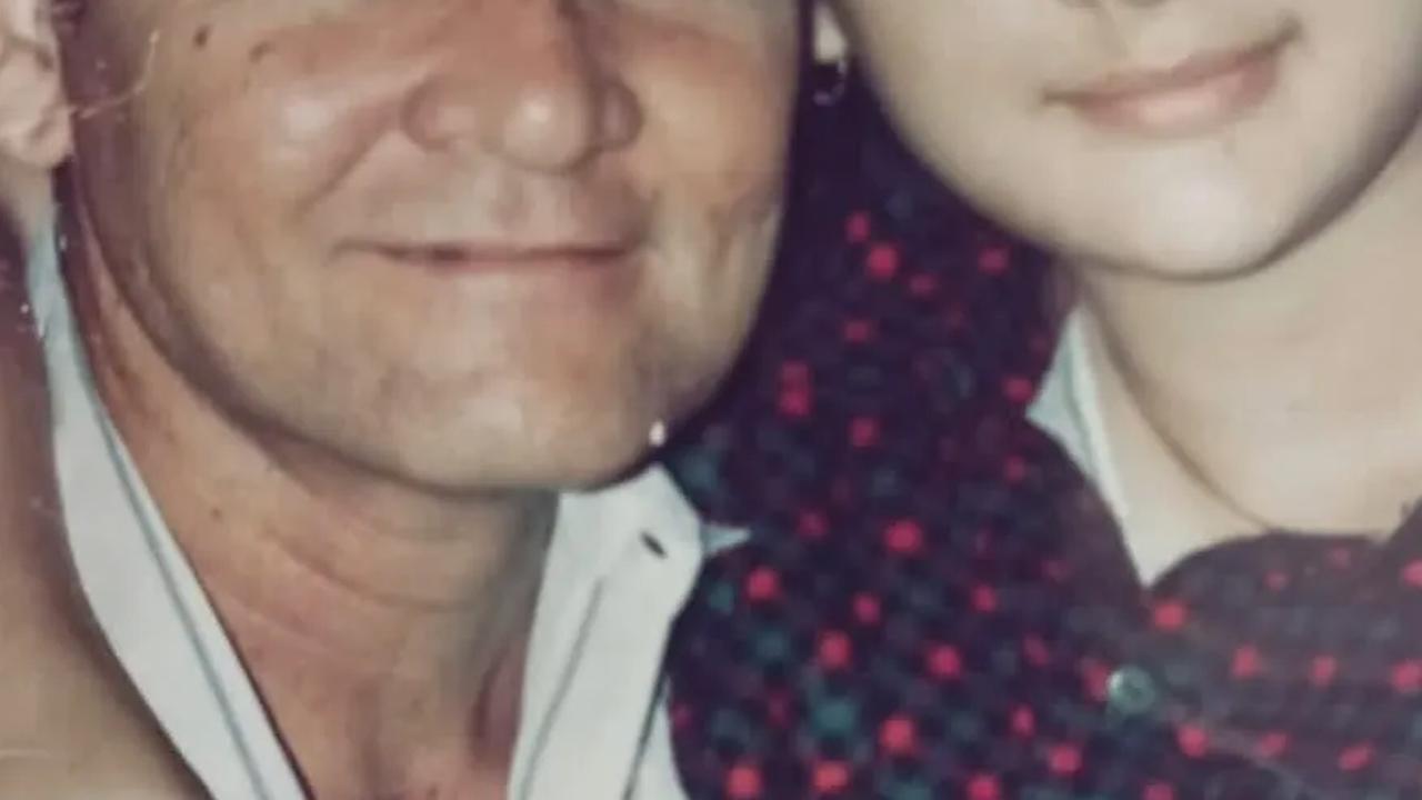 Gadis Cantik Foto Bareng Bapaknya jadi Sorotan, Kini jadi Artis Terkenal Pesonanya Tak Pudar