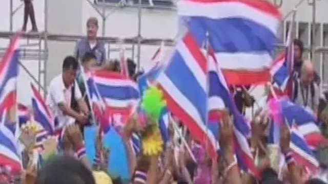 [VIDEO] Demonstran `Serbu` Kantor PM Thailand