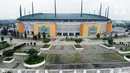 Foto udara suasana depan Stadion Pakansari, Kab Bogor, Jawa Barat, Senin (13/4/2020). Bupati Bogor Ade Yasin menyatakan Pembatasan Sosial Berskala Besar pencegahan penularan virus COVID-19 akan terfokus di 11 kecamatan yang masuk kategori zona merah corona. (Liputan6.com/Helmi Fithriansyah)