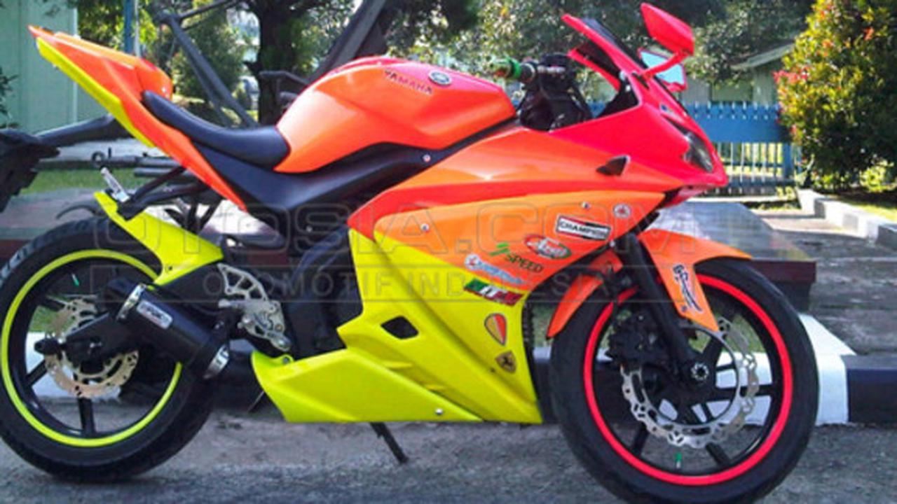 Modifikasi Yamaha Vixion (Foto: Armynluv Tecknoo )
