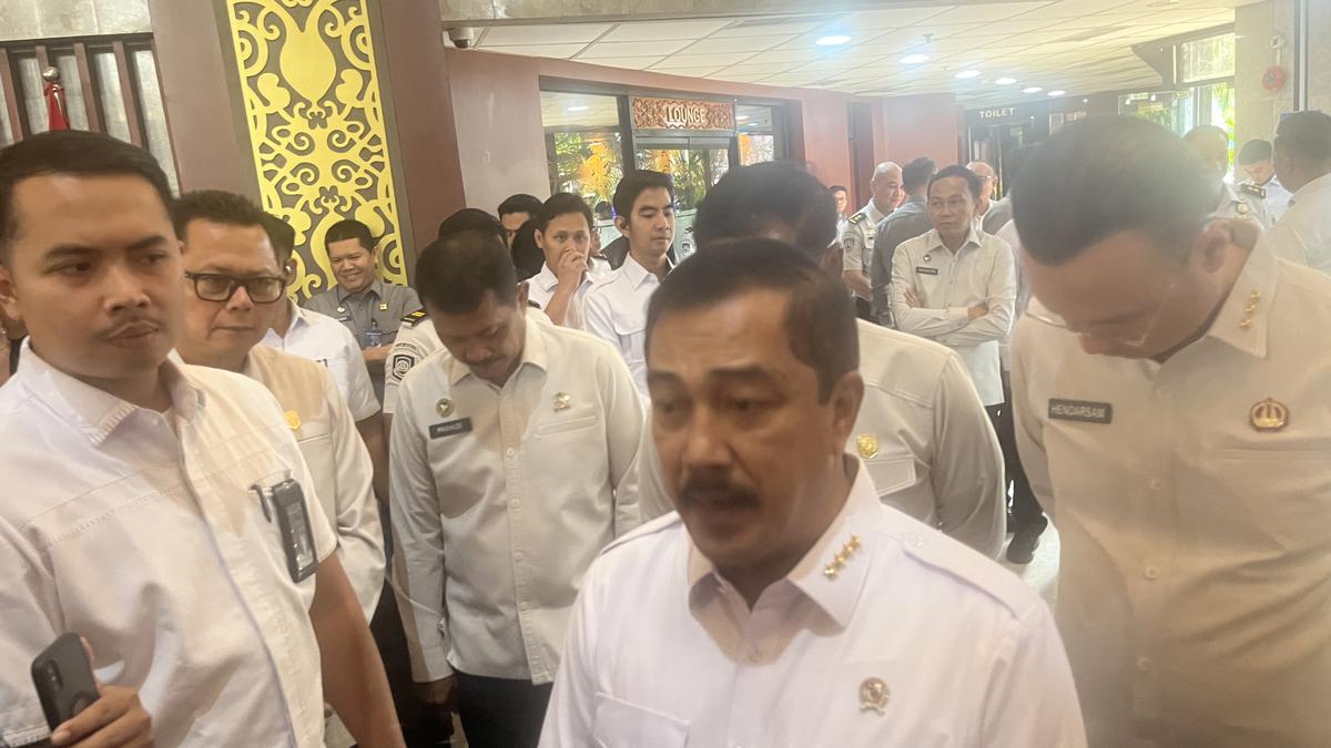 Silmy Karim Sempat Minta Arahan Menteri Imipas Sebelum Serah