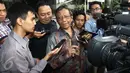 Anggota Pansel Pemilihan Penasihat KPK, Mahfud MD  saat berada di Gedung KPK, Jakarta, Kamis (2/3). Kedatangan Pansel untuk memberikan hasil penyaringan untuk menjadi Penasihat KPK (Liputan6.com/Helmi Afandi)