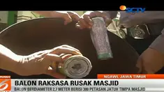 Polisi menyita balon raksasa dan ratusan petasan ke Polsek Karanganyar untuk penyelidikan lebih lanjut.