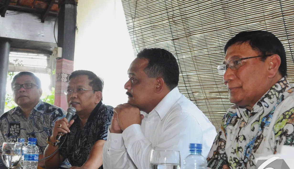 Menurut DPD, bila para senator tidak dilibatkan sangat tidak masuk akal karena UU MD3  berkaitan dengan DPD, Jakarta, Minggu (22/11/2014). (Liputan6.com/Andrian M Tunay)
