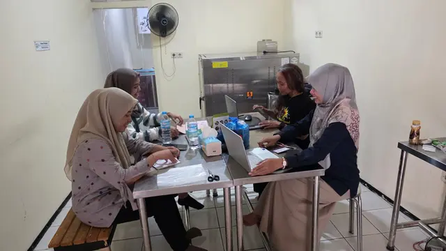 Sebanyak 1.346 usaha mikro, kecil dan menengah (UMKM) kini memiliki sertifikasi mencakup NIB, sertifikasi halal, HaKI, SPPL, dan lainnya.
