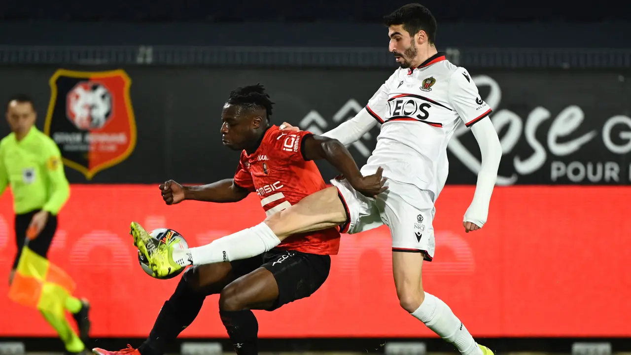 FOTO: Nice Kalahkan Tuan Rumah Rennes 2-1 - Jeremy Doku; Pierre Lees-Melou