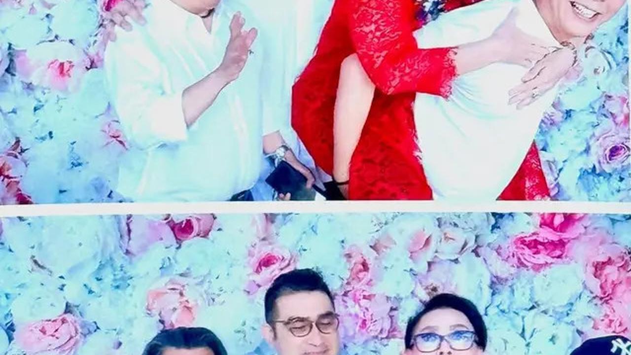 7 Potret Terbaru Mpok Atiek Genap Usia 69 Tahun, Tampil Bak Ratu di Hari Ultah