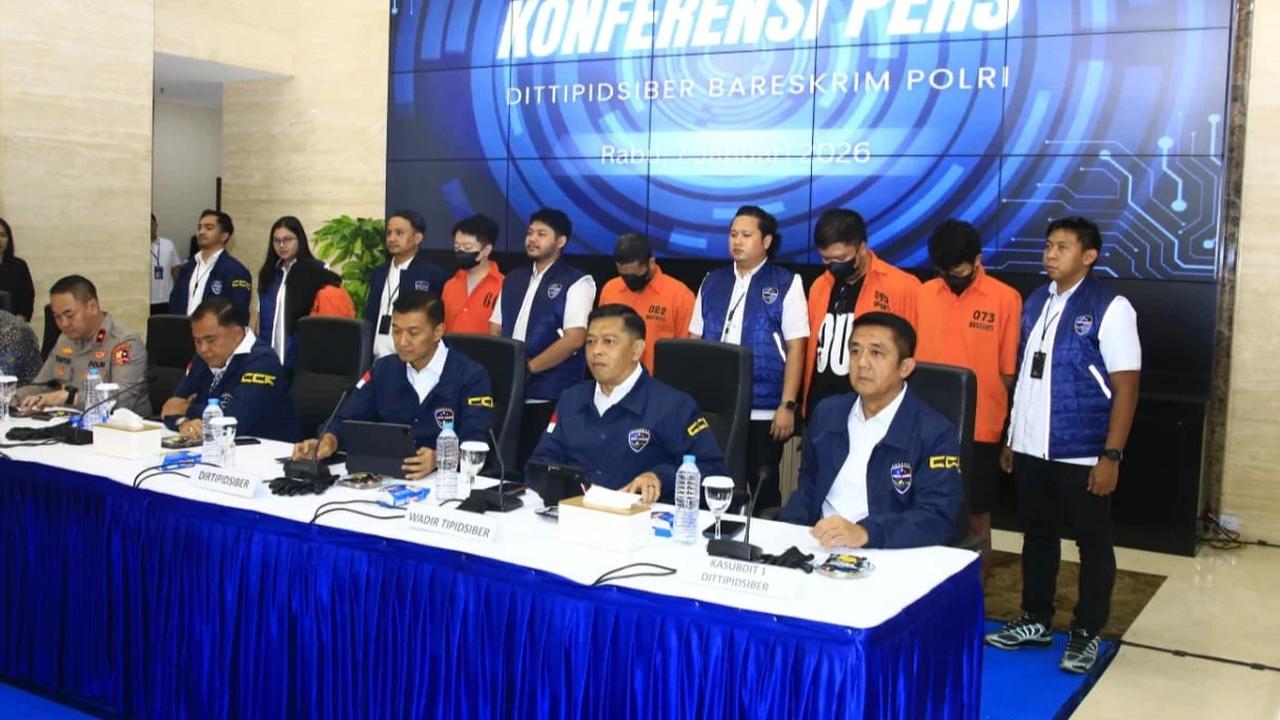 FOTO: Bareskrim Polri Sita Rp 286,2 Miliar dari Penindakan Judi Online 2025