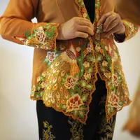 ilustrasi kebaya/TY Lim/shutterstock.com