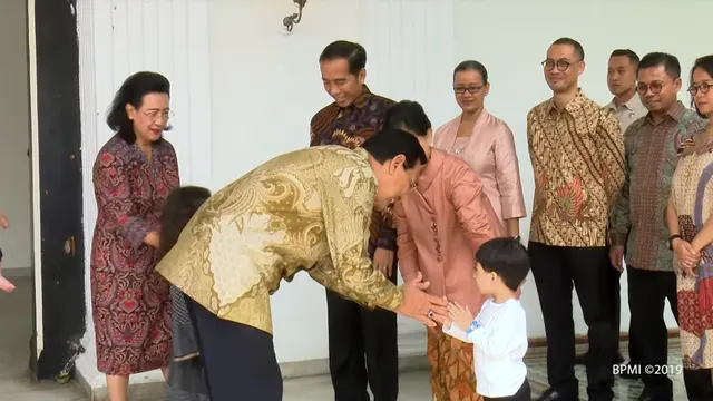 Presiden Joko Widodo bersilaturahmi ke keluarga besar Sri Sultan Hamengkubuwono X (YouTube/  Sekretariat Presiden)