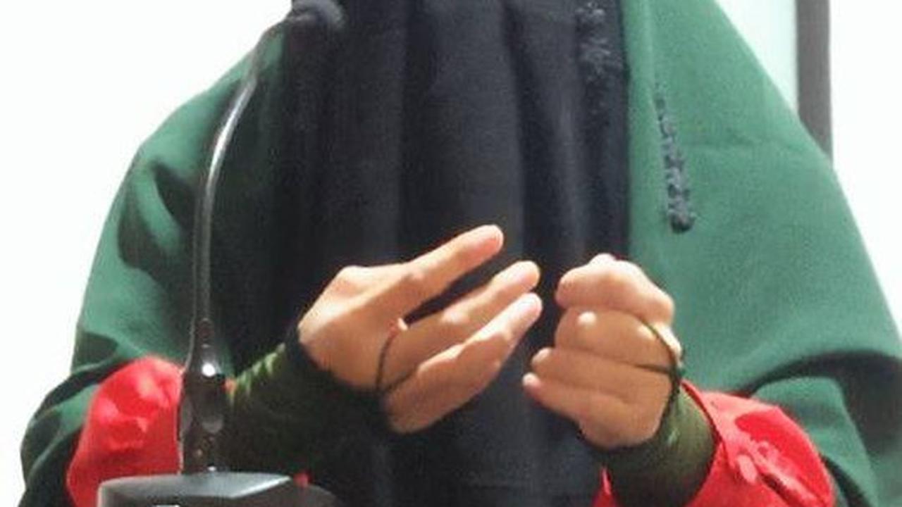 Intip Potret Transformasi Peggy Melati Sukma, Aktris yang Hijrah dan Resmi Menikah dengan Pengusaha Salandia Baru