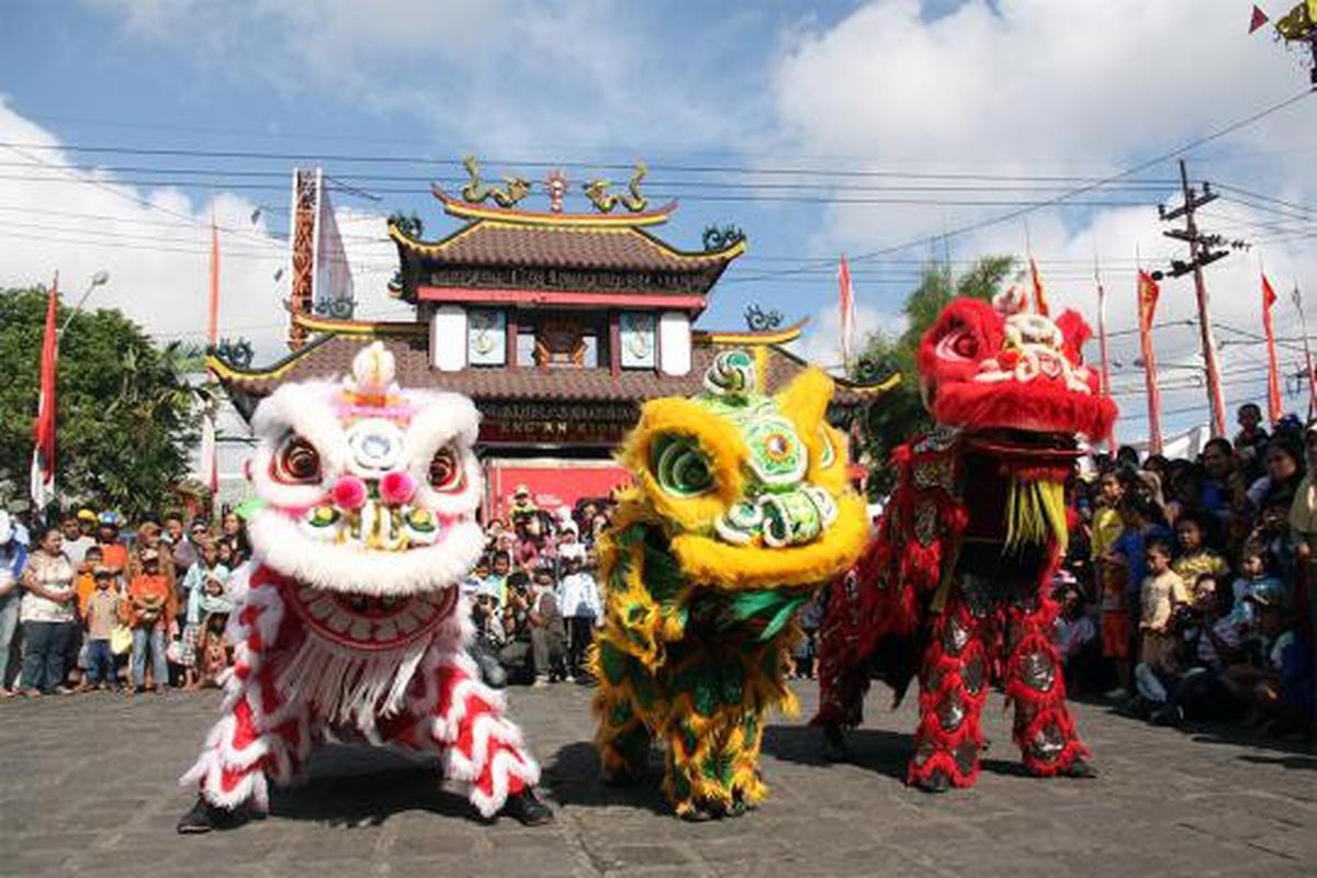 Perayaan Imlek di Eng An Kiong, Malang 