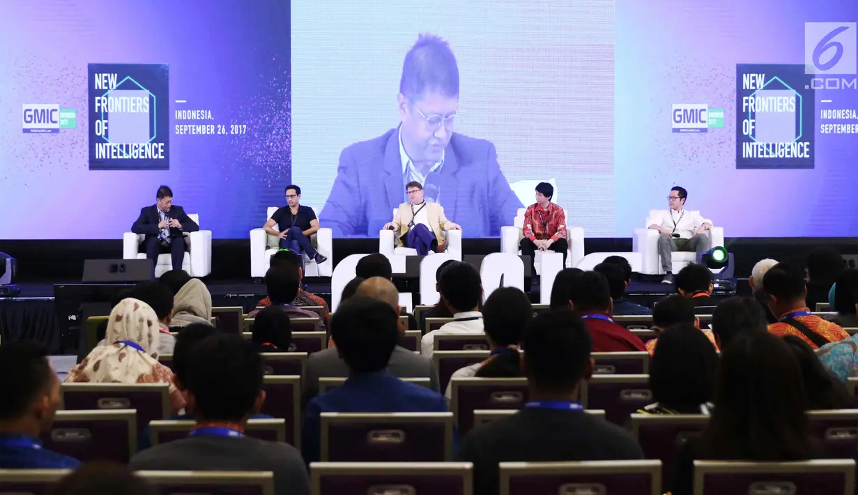 Suasana acara Global Mobile Internet Conference (GMIC) di ICE BSD, Tangerang Selatan, Selasa (25/9). GMIC merupakan ajang pendorong penggiat Teknologi tanah air dan international untuk membangun masa depan digital. (Liputan6.com/Angga Yuniar)