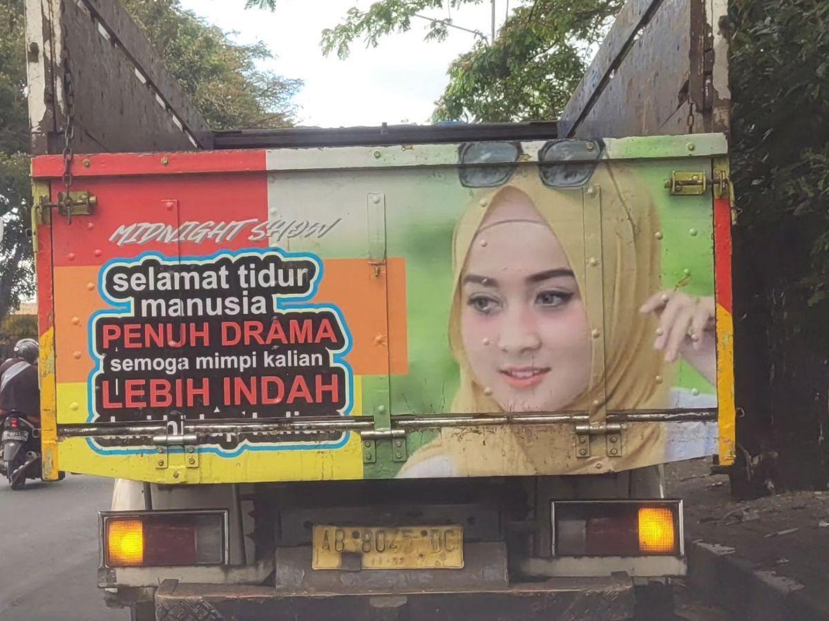 Bukankah itu sarkas?