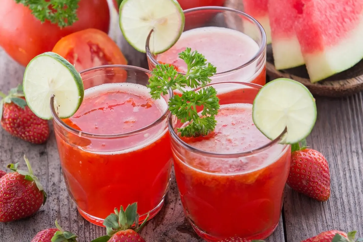 jus tomat stroberi semangka