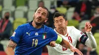 Bonucci Puas Italia Sukses Mematikan Robert Lewandowski