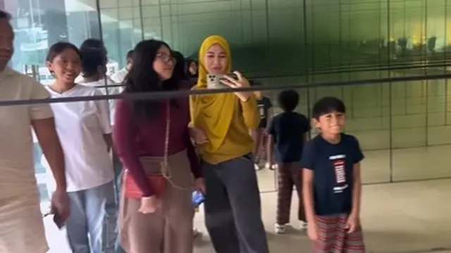 Meisya Siregar sunatkan anaknya, Bambang (Instagram/meisya_siregar)