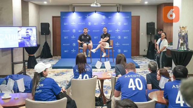 Foto: Kunjungi Jakarta, Gary Cahill Kenang Momen Bermain di SUGBK 2013 Silam