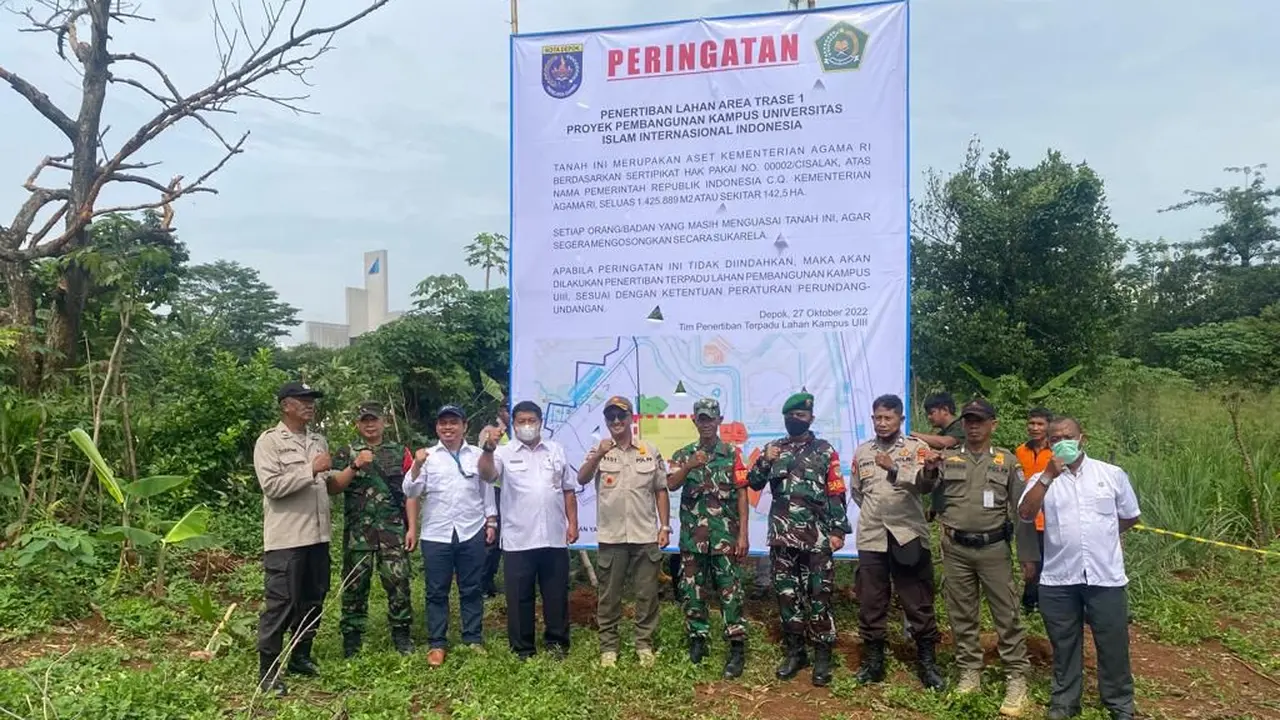 Pemerintah melalui Kementerian Agama dan Satpol PP Kota Depok melayangkan surat peringatan kedua (SP2) terhadap 12 pihak yang masih   menduduki tanah milik Universitas Islam Internasional Indonesia (UIII), Depok, Jawa Barat (Istimewa)