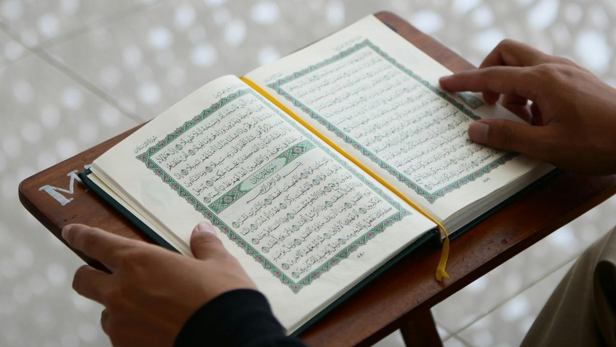 Mad Lazim Mutsaqqal Kilmi: Hukum Bacaan, Cara Membaca, dan Contohnya