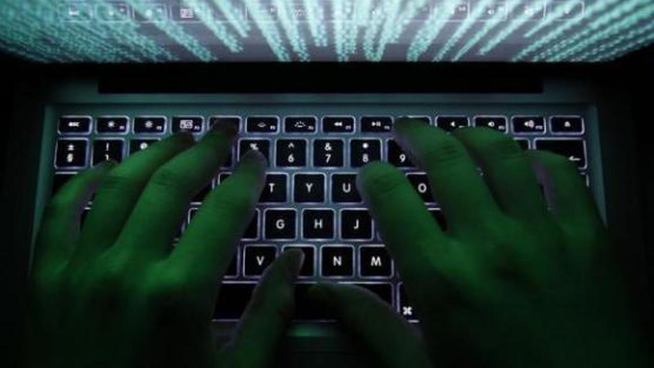 Hacker Ukraina Bombardir Situs NATO