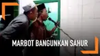 Baru-baru ini seorang marbot musala menjadi viral lantaran videonya ketika membangunkan sahur warga dengan menggunakan pengeras suara. Ia menggunakan intonasi yang tinggi seolah terkesan sedang marah-marah.