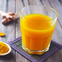 Rutin Minum Kunyit, Cara Mudah Lancarkan Haid (PageSeven/Shutterstock)