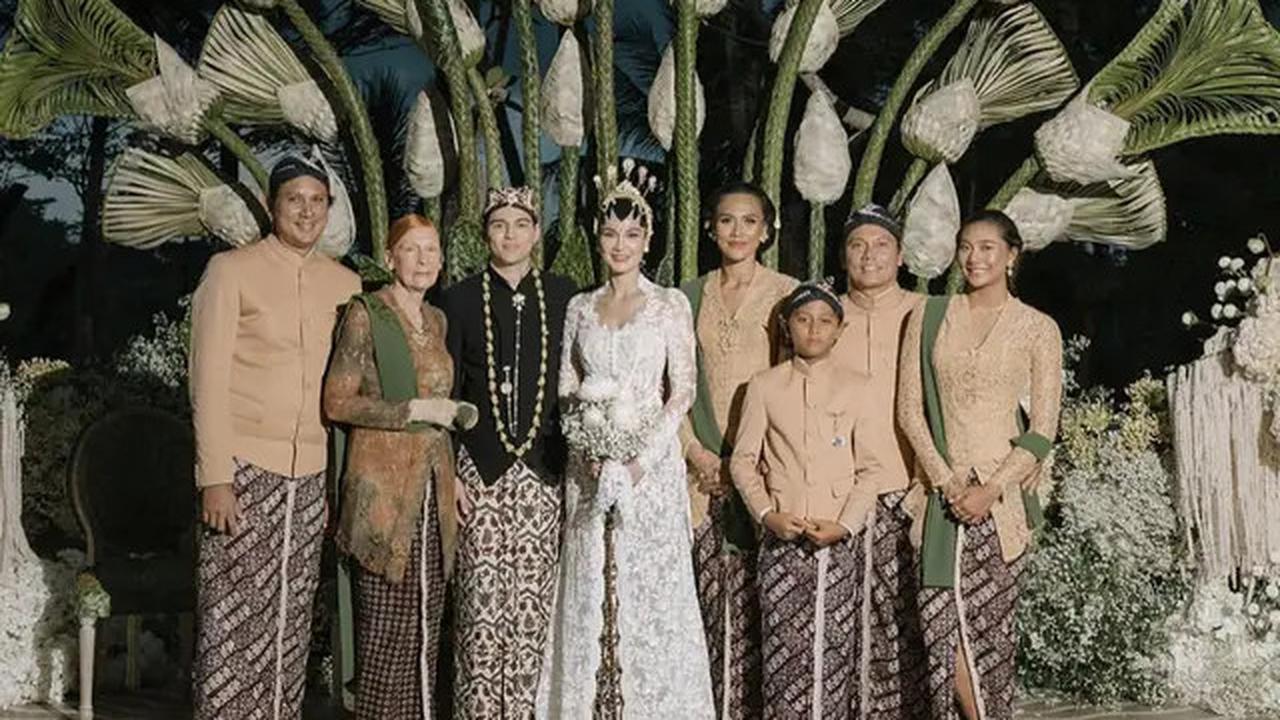 6 Potret Kakak Ipar dan Keponakan Luna Maya di Hari Pernikahan, Kenakan Kebaya Pancarkan Kecantikan Perempuan Indonesia