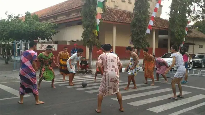 Unik, `Sepakbola Banci` Jadi Lomba Khas HUT RI Warga Margosari